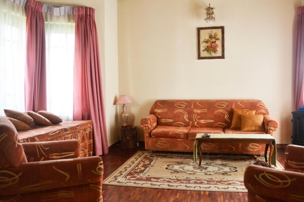 Samri Holiday Bunglow Νουβάρα Ελίγια Εξωτερικό φωτογραφία